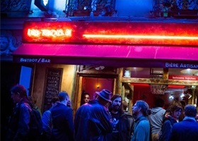 beer bar les trois 8 in paris