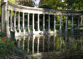 parc monceau paris chinese pagoda ruins of mars temple