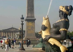 traduction des inscriptions obélisque louxor paris