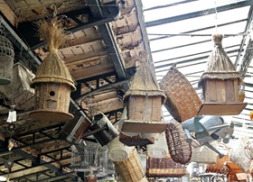 marché aux oiseaux de paris île de la cité