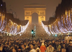  shopping avenue champs-elysées paris