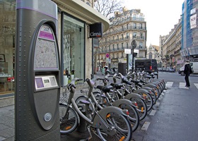 visiter paris vélo vélib'